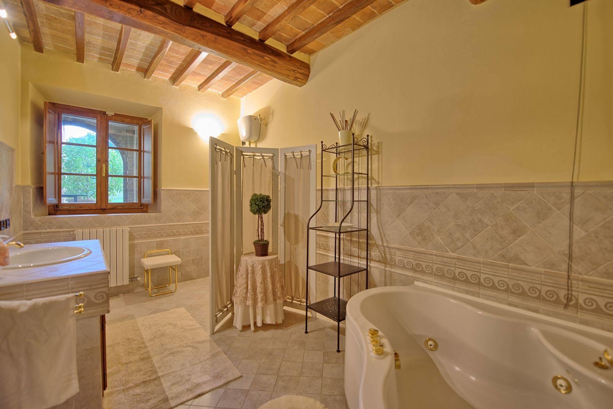 Villa Rachele Casole dʼElsa Extérieur photo